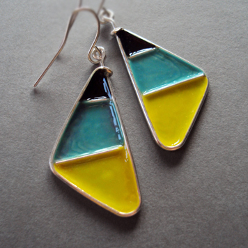 Earrings Three Colours in Triangle