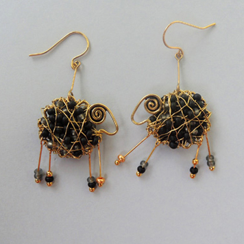 Earrings Golden Black Sheeps