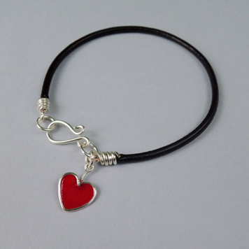 Thong Bracelet with Red Heart